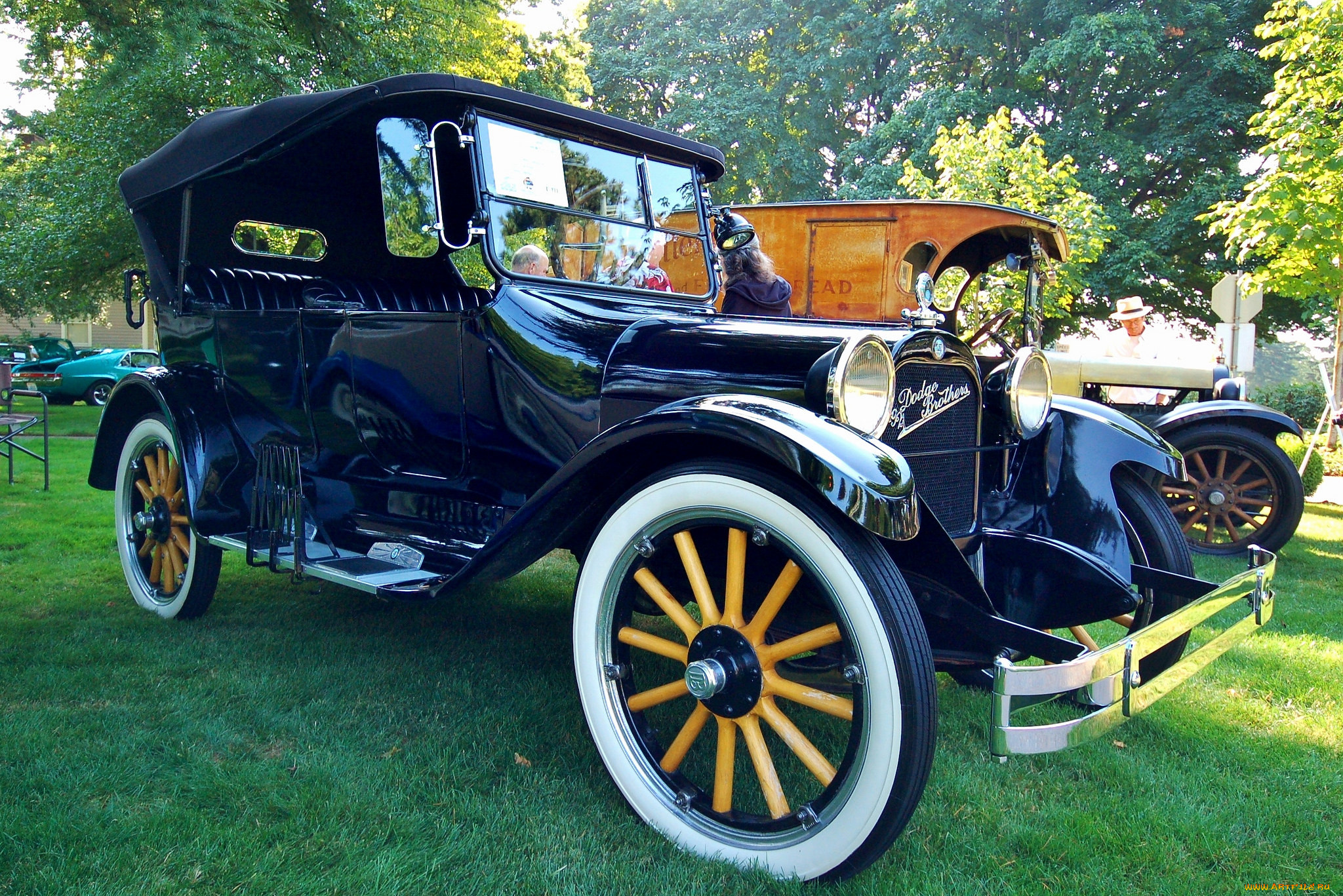 Фаэтон автомобиль. Мармон 1919 Фаэтон. Фаэтон машина. Фаэтон (кузов). Dodge Phaeton.